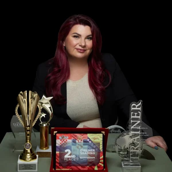 Vesna Parojčić u studiju